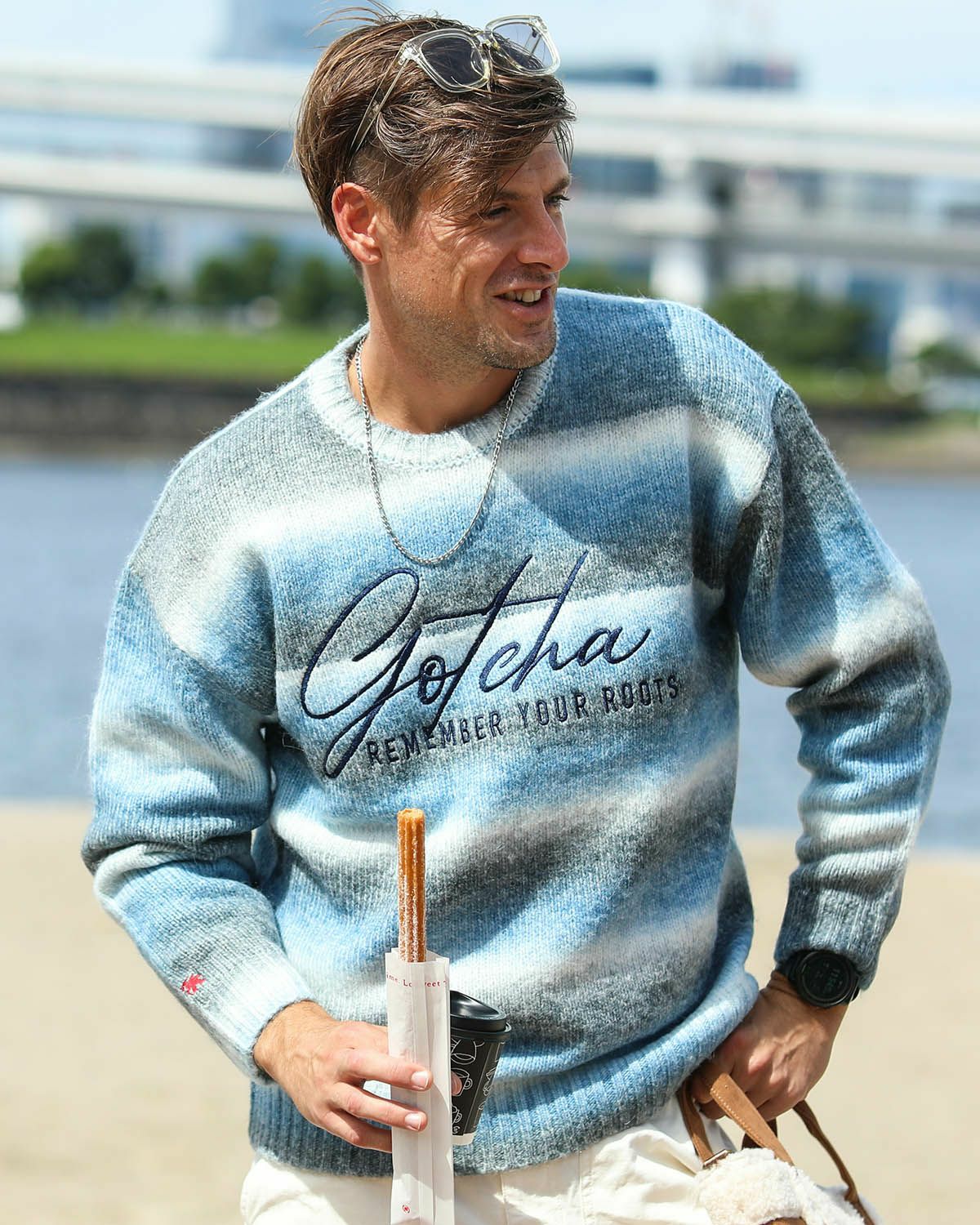 ホワイト：183cm/70kg(Lサイズ着用)