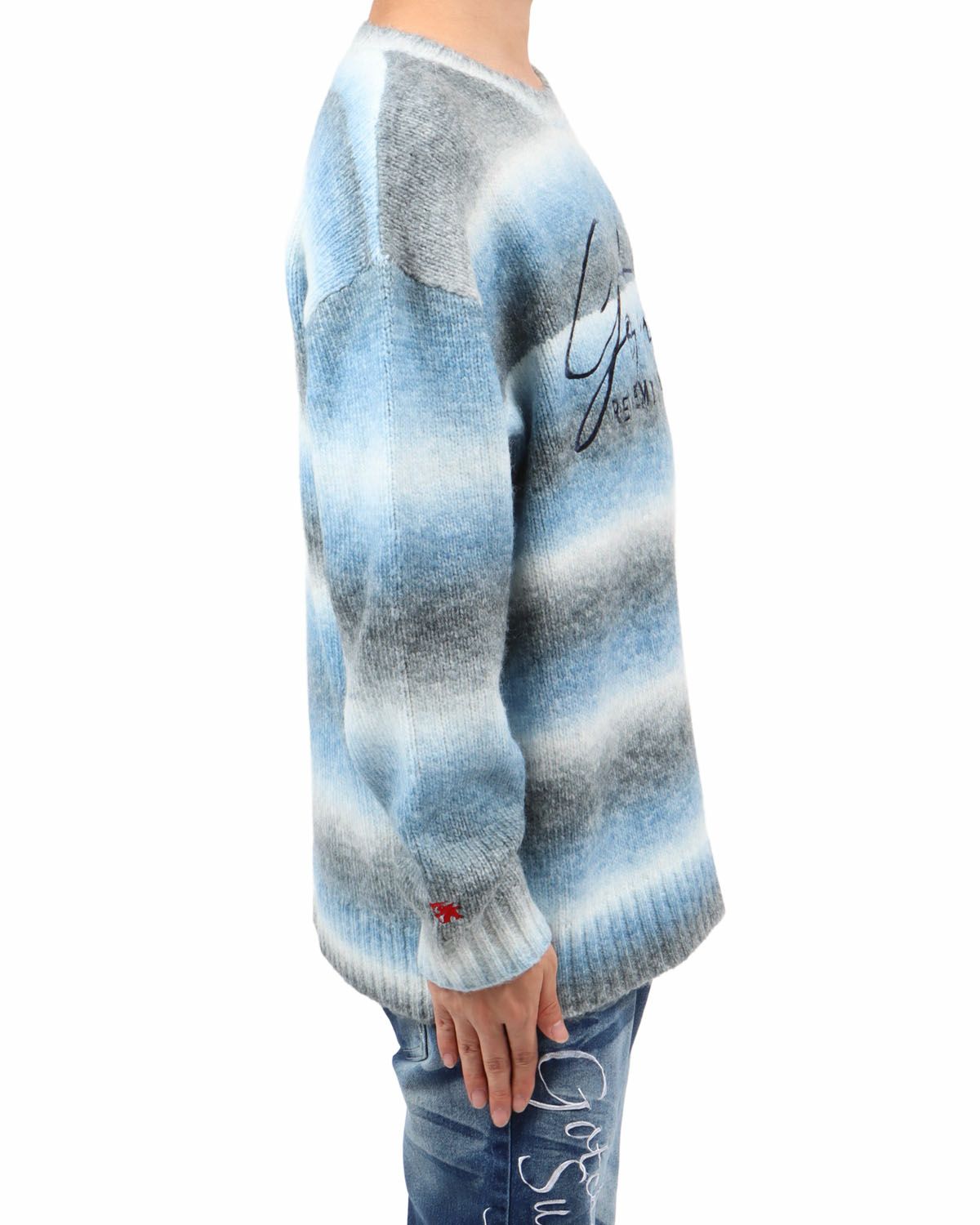 ホワイト：173cm63kg(Lサイズ着用)