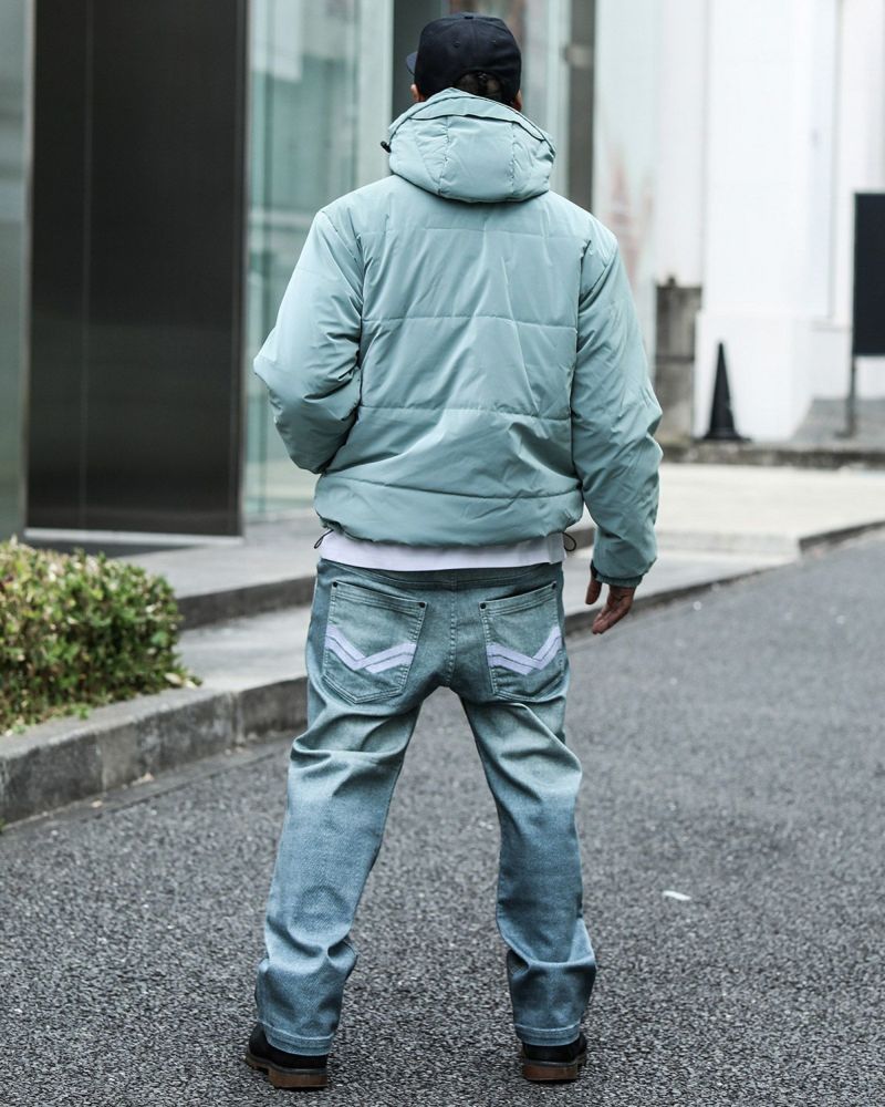 エメラルドグリーン：180cm(XLサイズ着用)