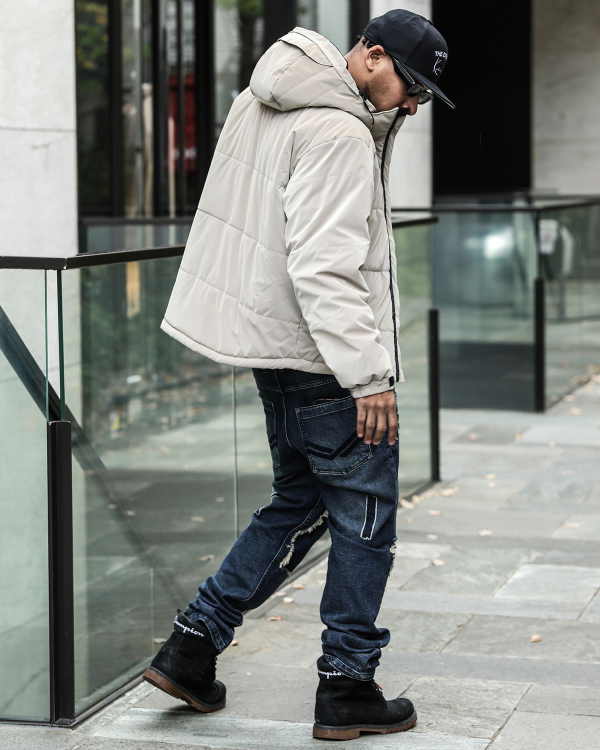 サンドベージュ：180cm(XLサイズ着用)