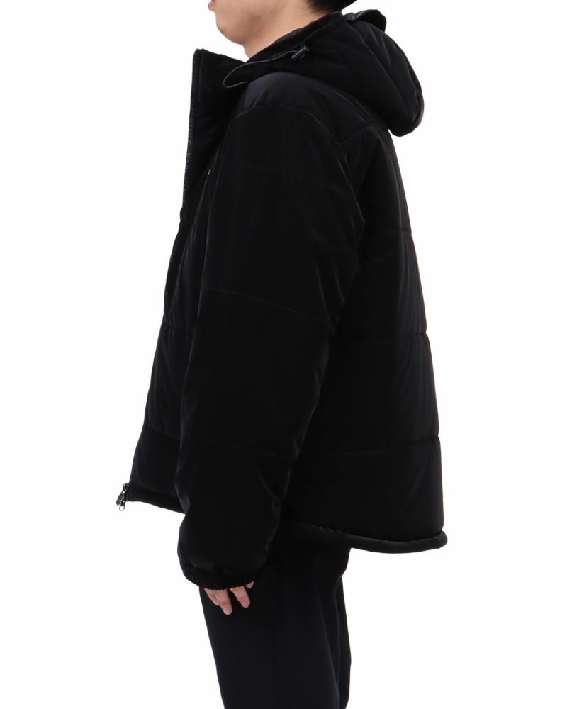 ブラック：173cm63kg(Lサイズ着用)