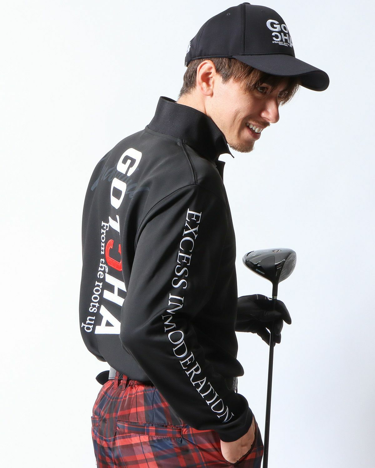 ブラック：180cm/70kg(Lサイズ着用)