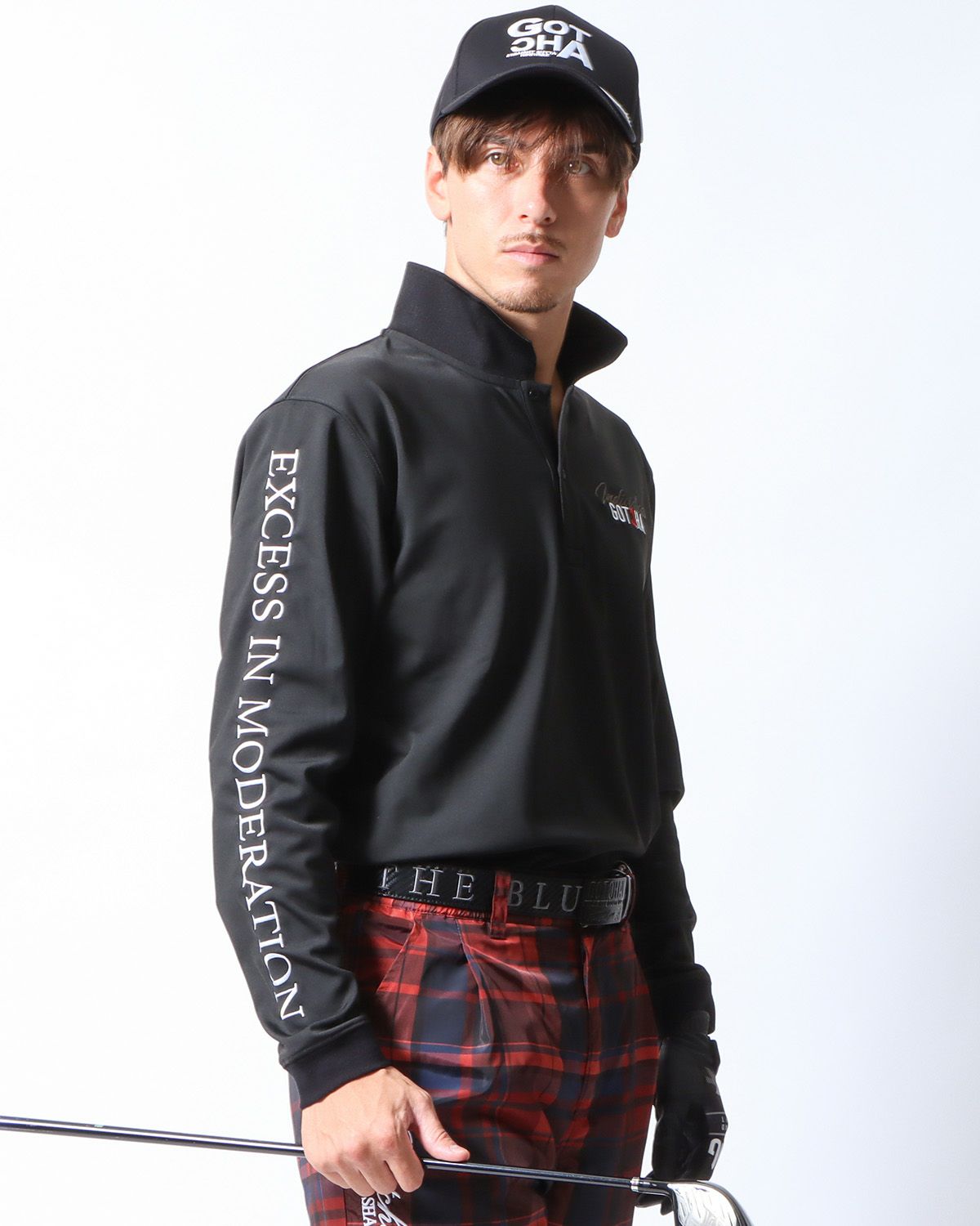 ブラック：180cm/70kg(Lサイズ着用)