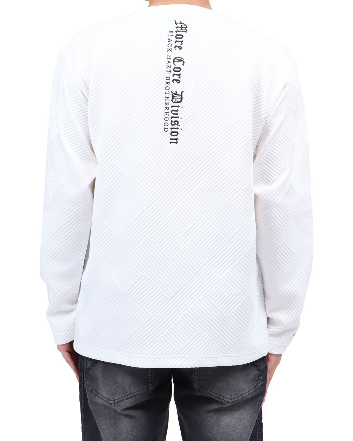 ホワイト：173cm63kg(Lサイズ着用)