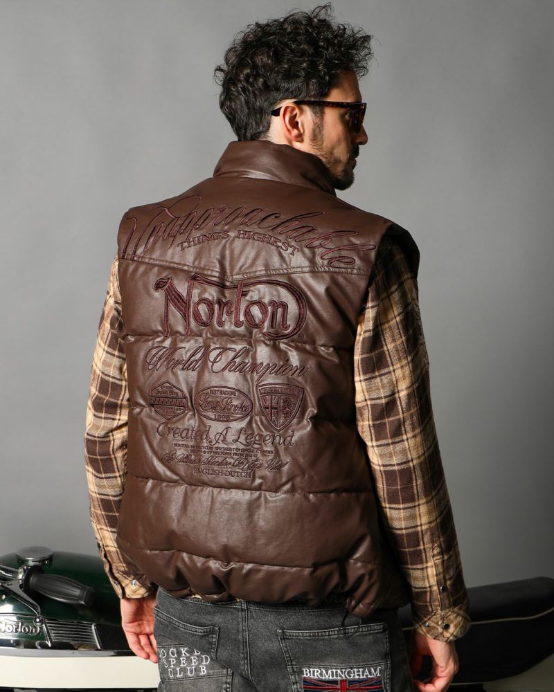 ダークブラウン:186cm(XLサイズ着用)