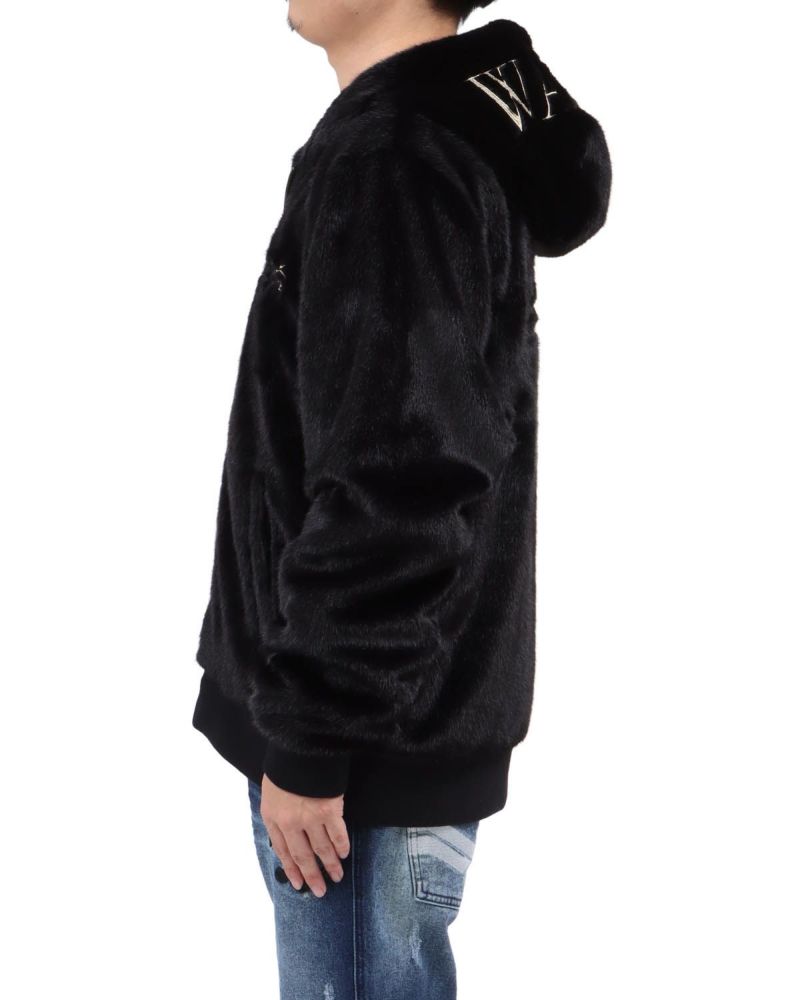 ブラック：173cm63kg(Lサイズ着用)