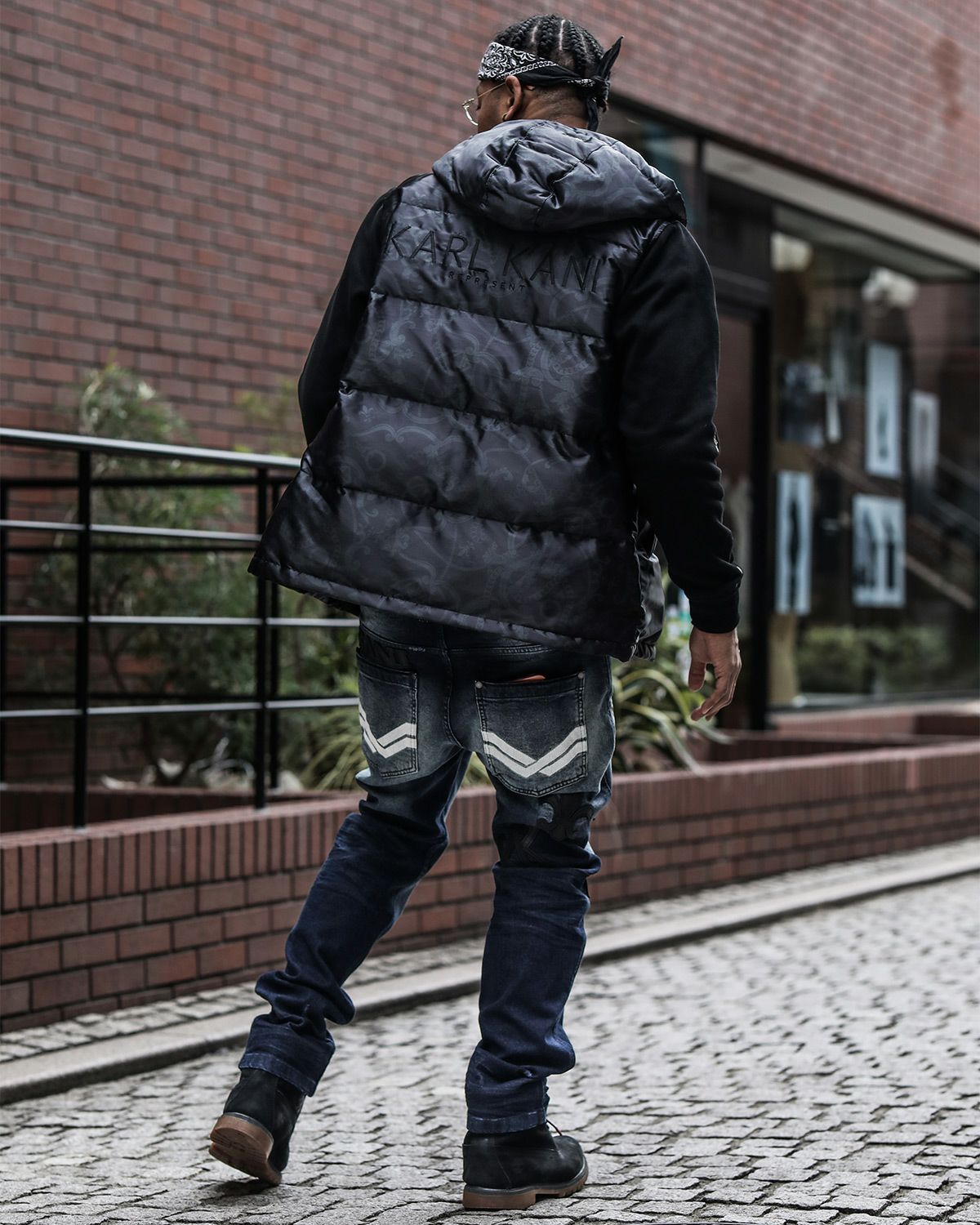 ブラック：180cm(XLサイズ着用)