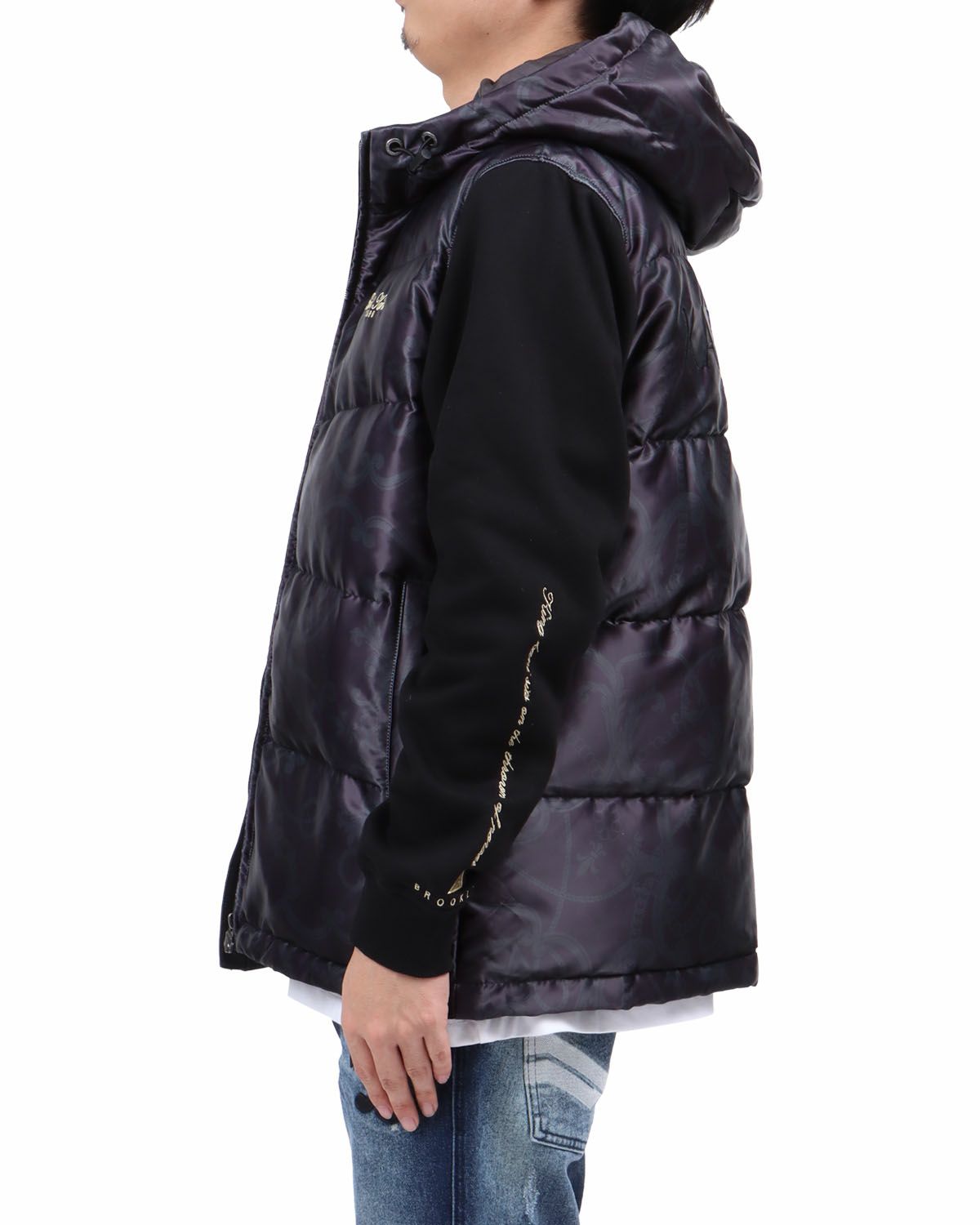 ブラック：173cm63kg(Lサイズ着用)