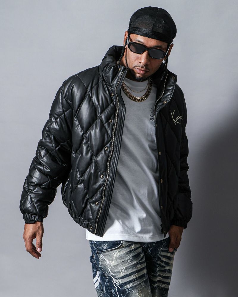 ブラック：180cm（Mサイズ着用）フード無しVer