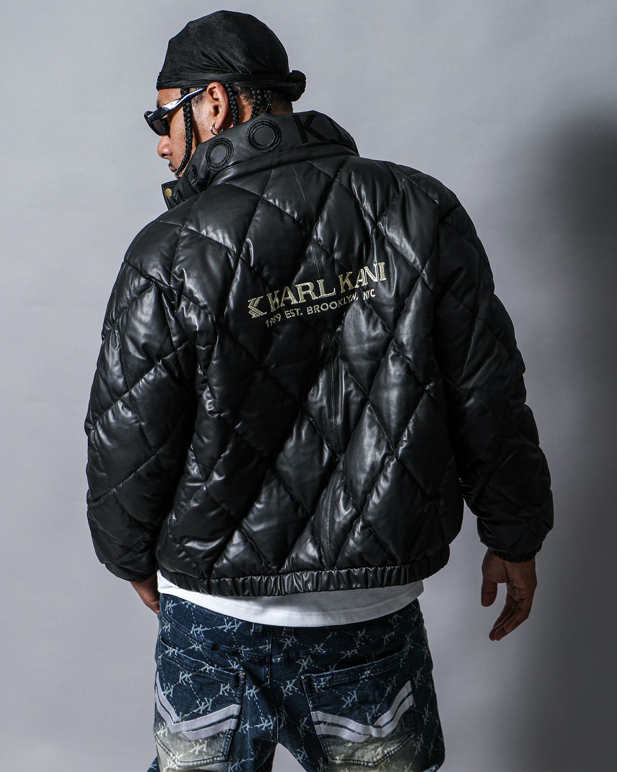 ブラック：180cm（Mサイズ着用）フード無しVer