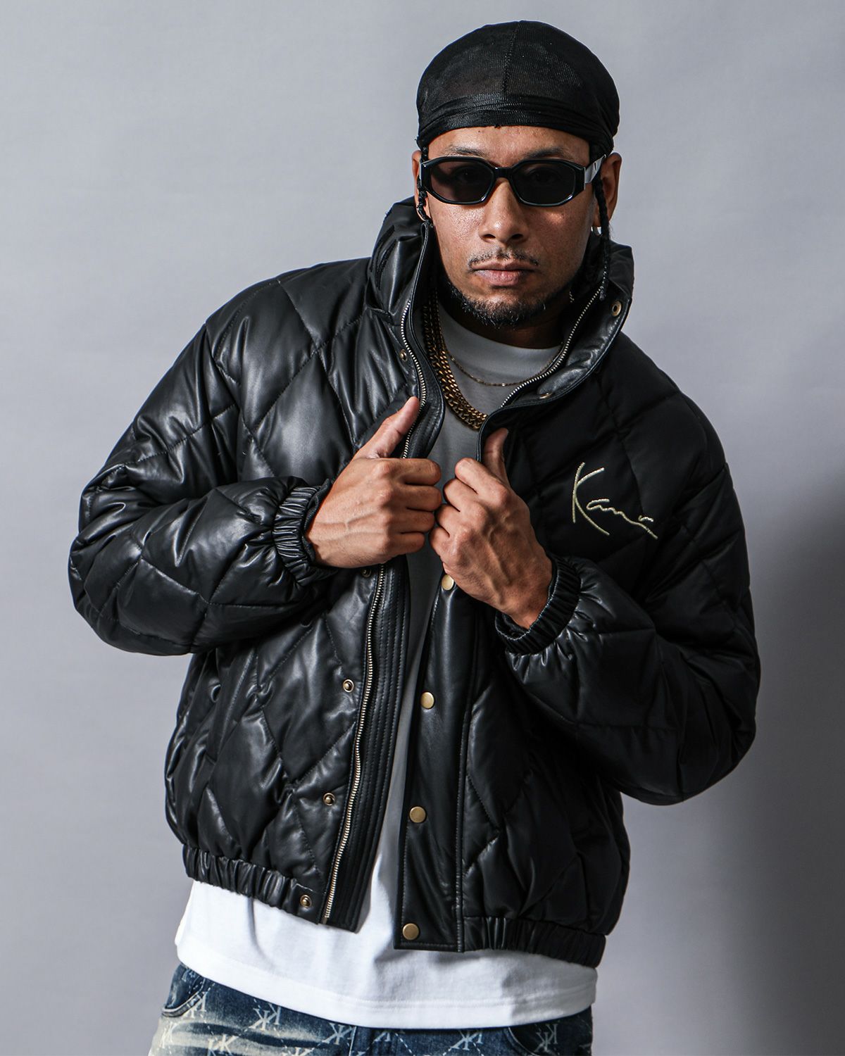 ブラック：180cm（Mサイズ着用）フード無しVer