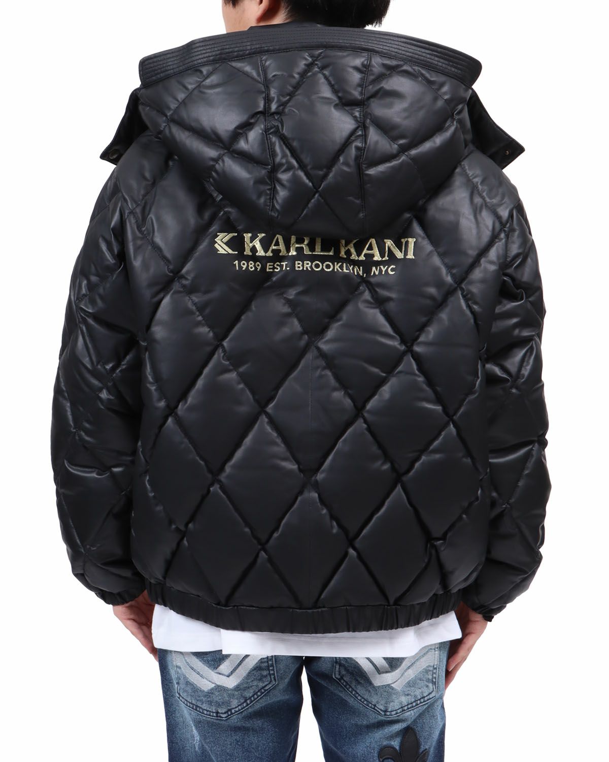 ブラック：173cm63kg(Lサイズ着用)