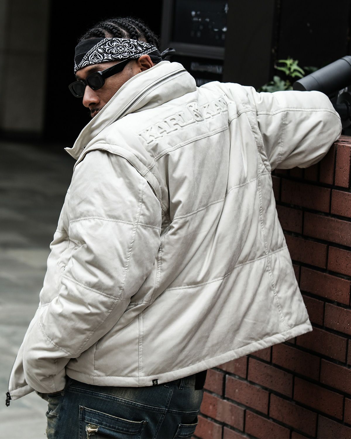 オフホワイト：183cm(XLサイズ着用)