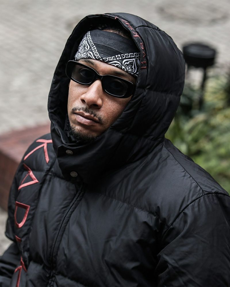 Karl Kani] ブラックレッド ダウンジャケット | PEET ONLINE STORE