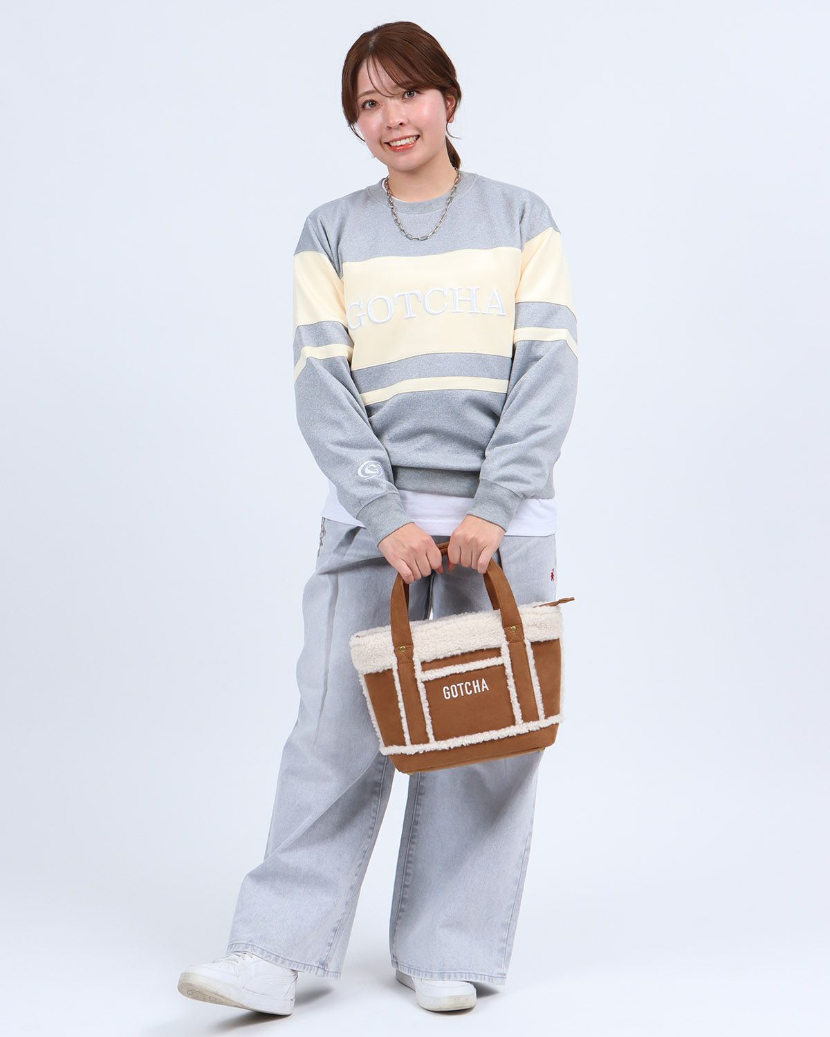 グレー：157cm(Mサイズ着用)