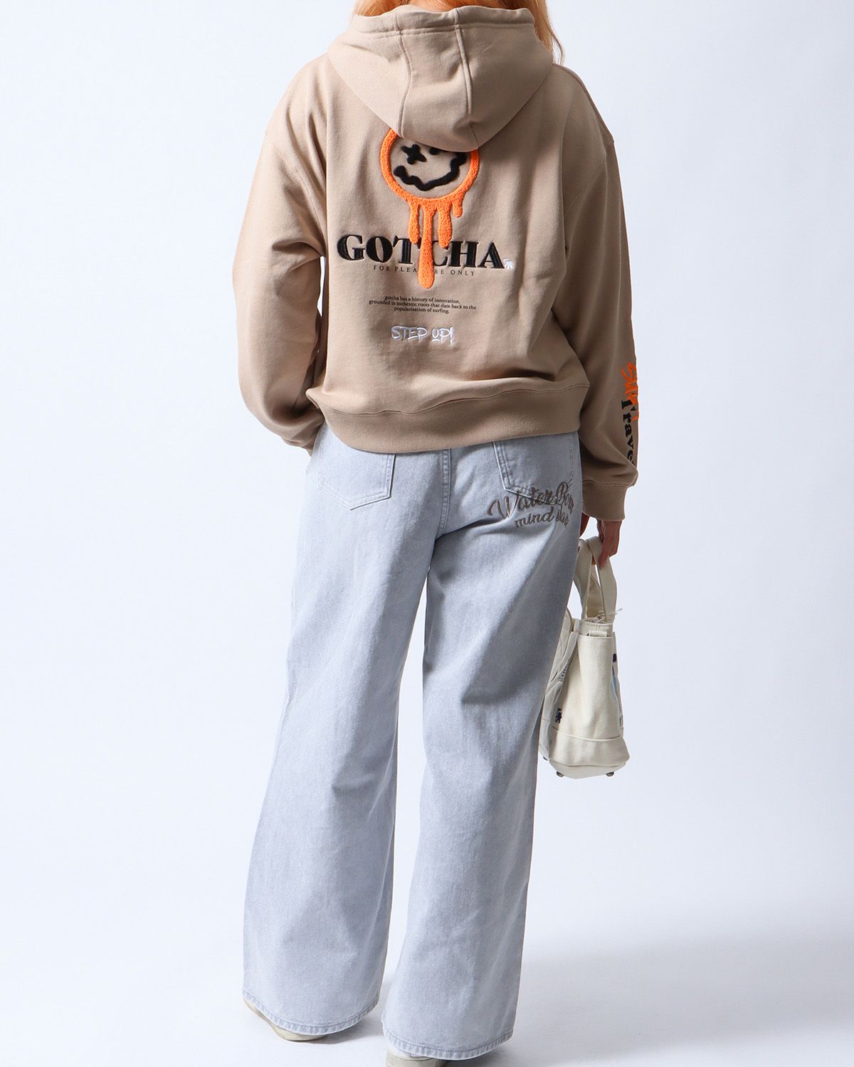 グレー：167cm(Lサイズ着用)