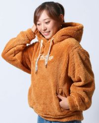 キャメル：154cm(Ｓサイズ着用)