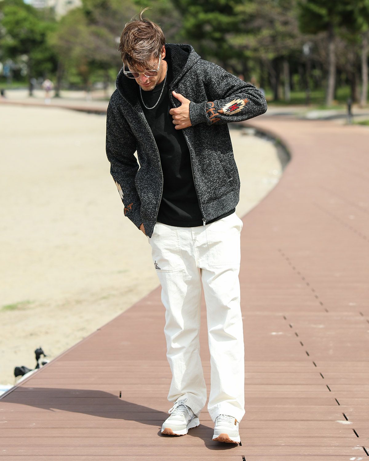 ブラック：183cm/70kg(Lサイズ着用)