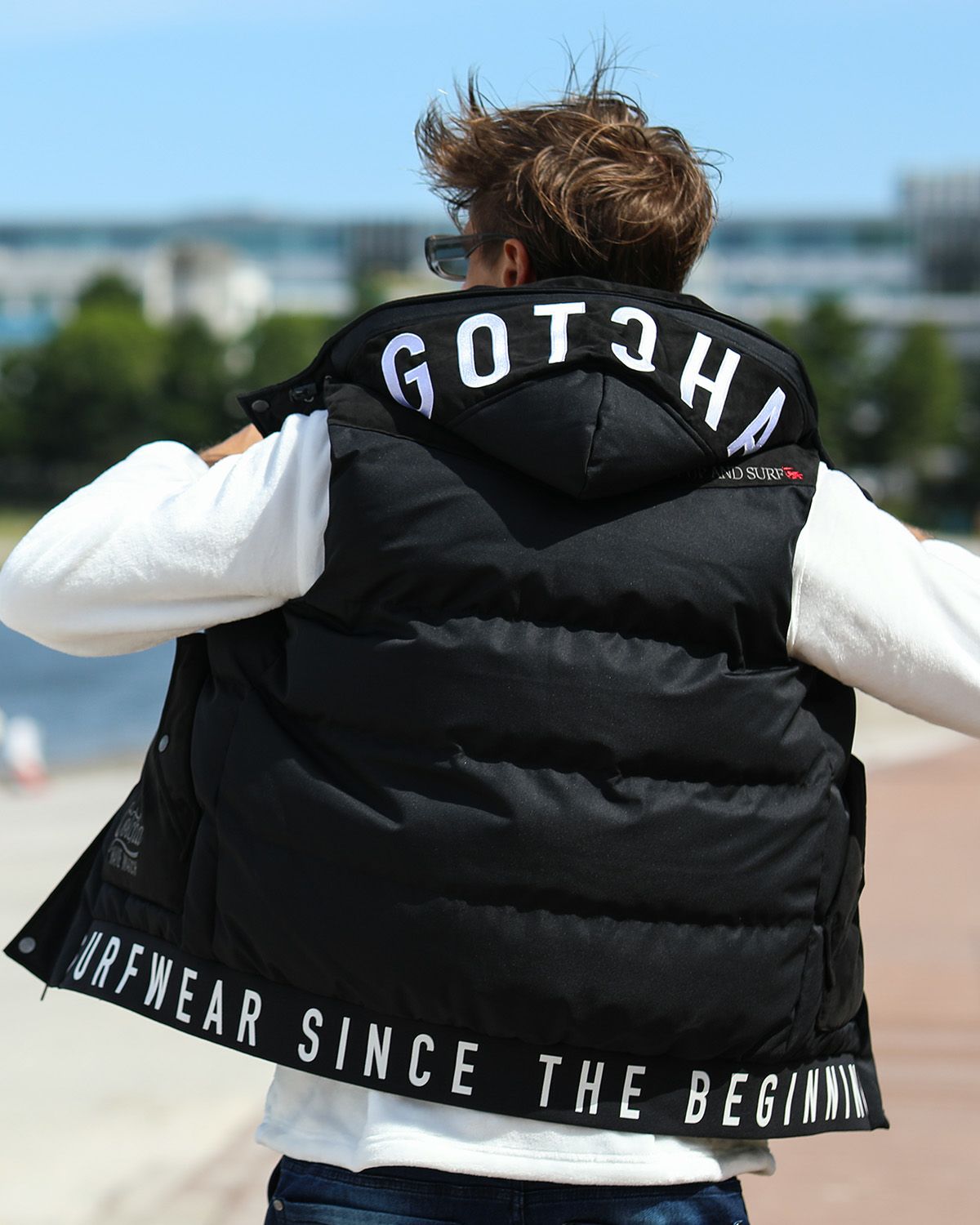 ブラック：183cm/70kg(Lサイズ着用)