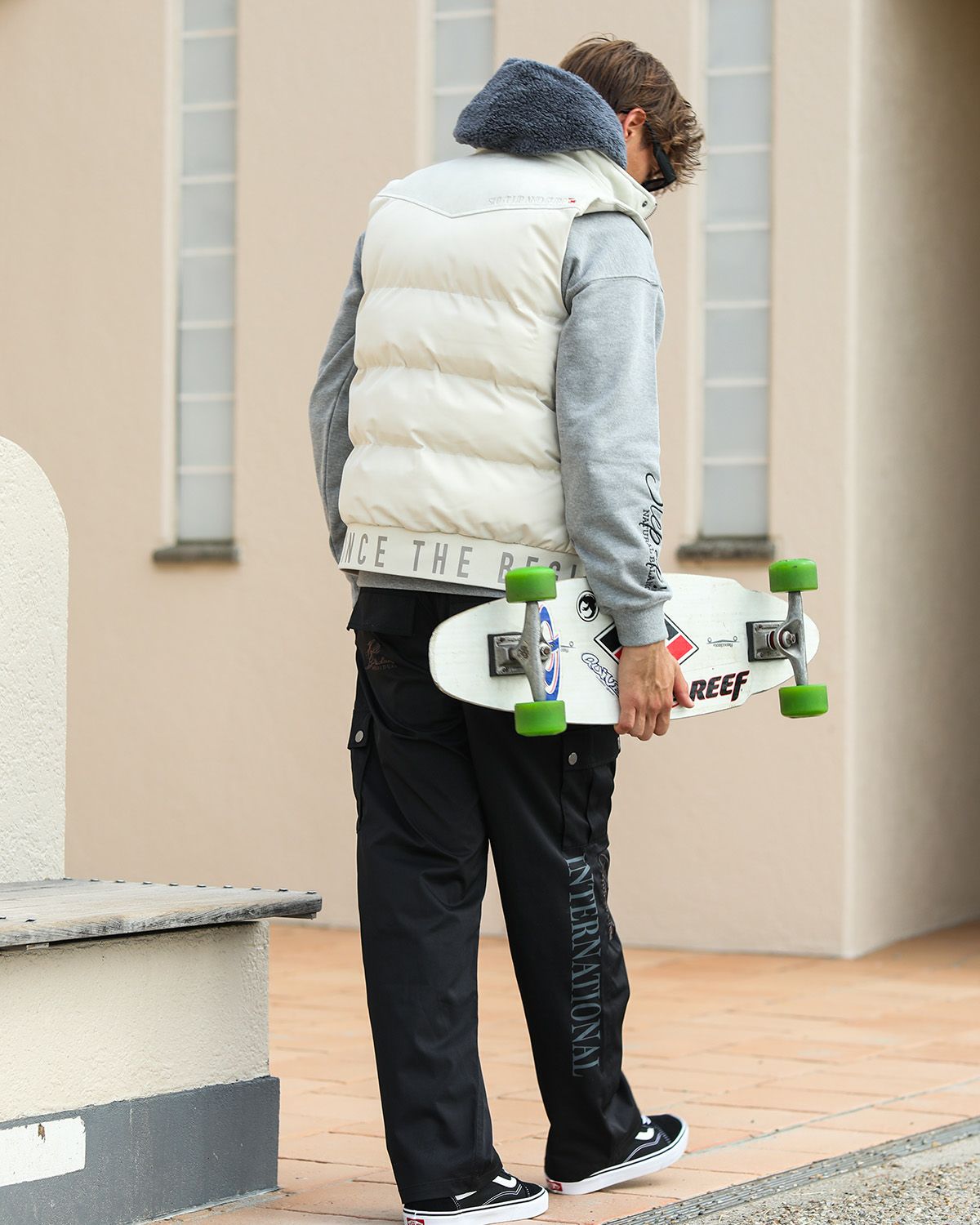 キナリ：183cm/70kg(Lサイズ着用)