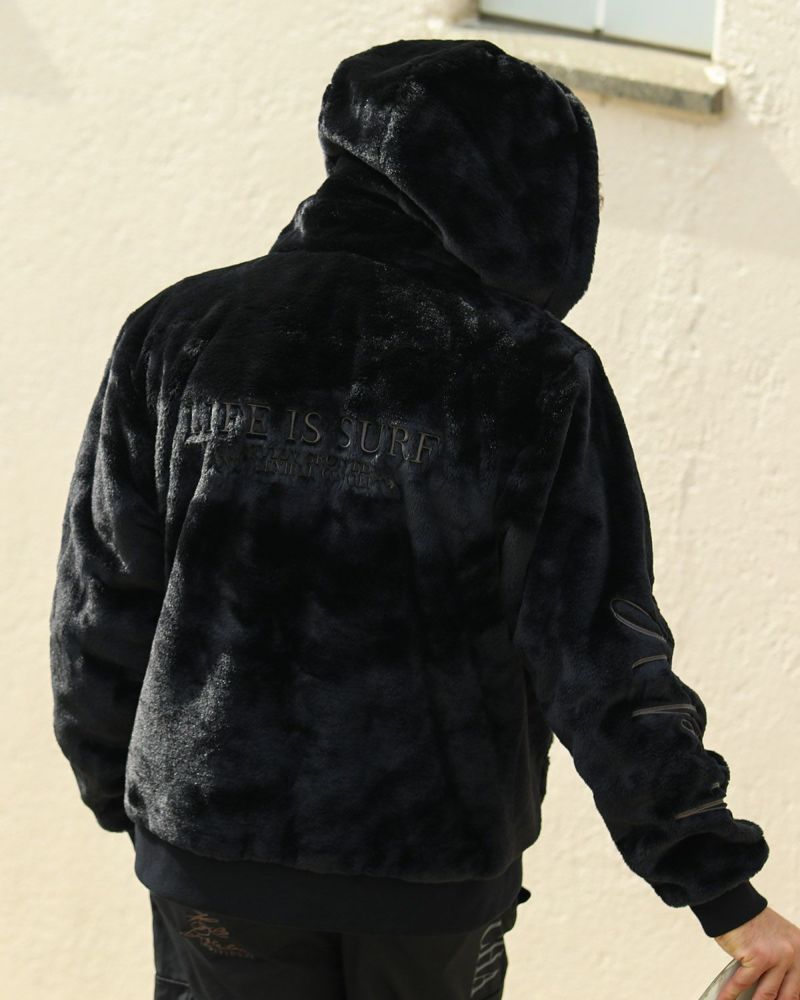 ブラック：183cm/70kg(Lサイズ着用)