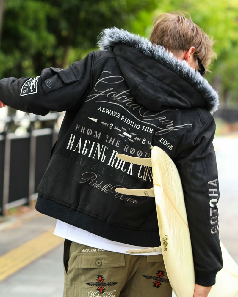 ブラック：183cm/70kg(Lサイズ着用)