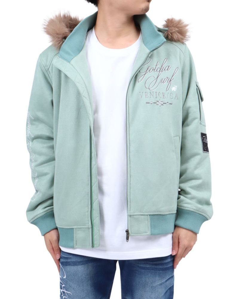 グリーングレー：173cm63kg(Lサイズ着用)