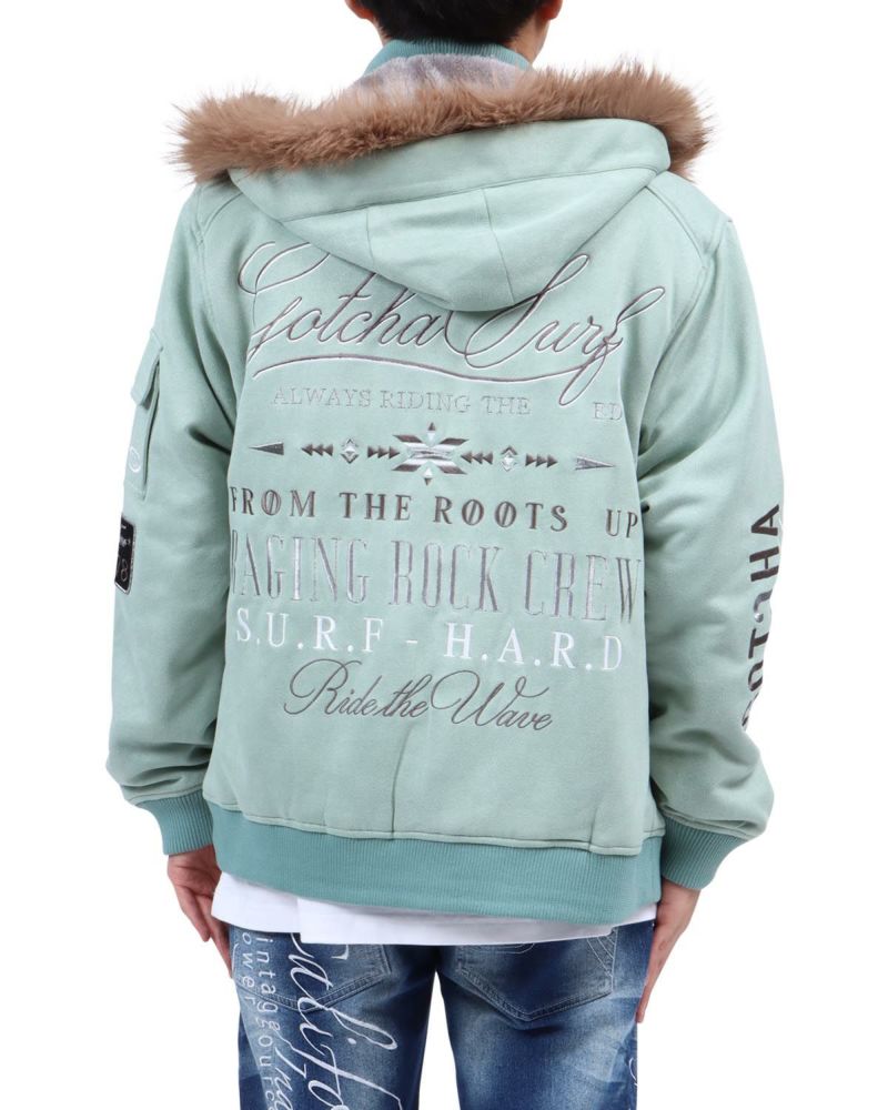 グリーングレー：173cm63kg(Lサイズ着用)