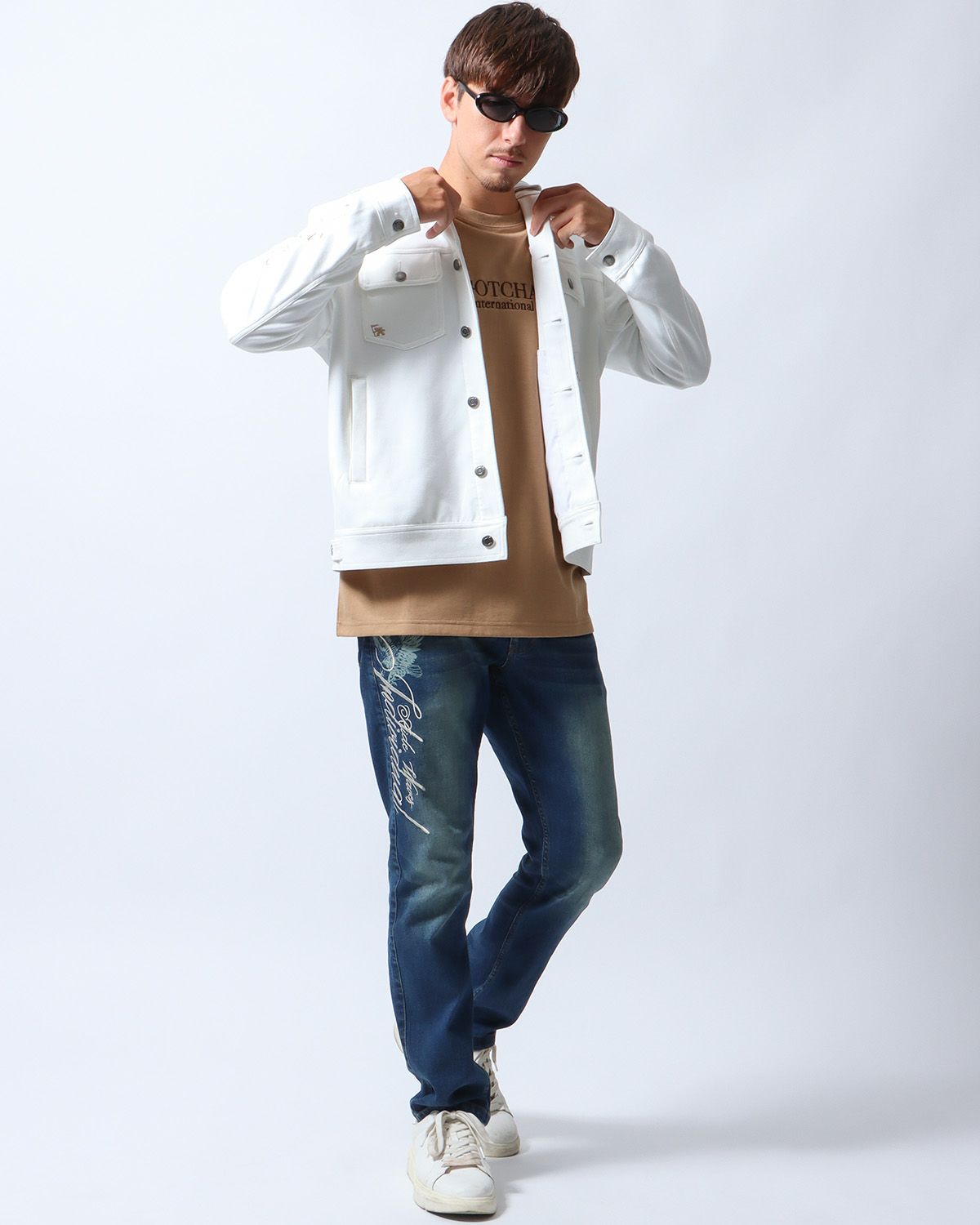 オフホワイト：180cm/70kg(Lサイズ着用)