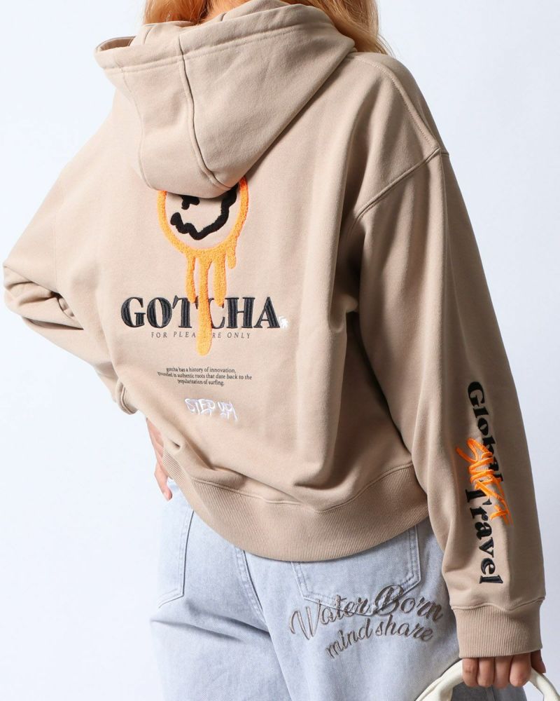 ベージュ：167cm(Lサイズ着用)