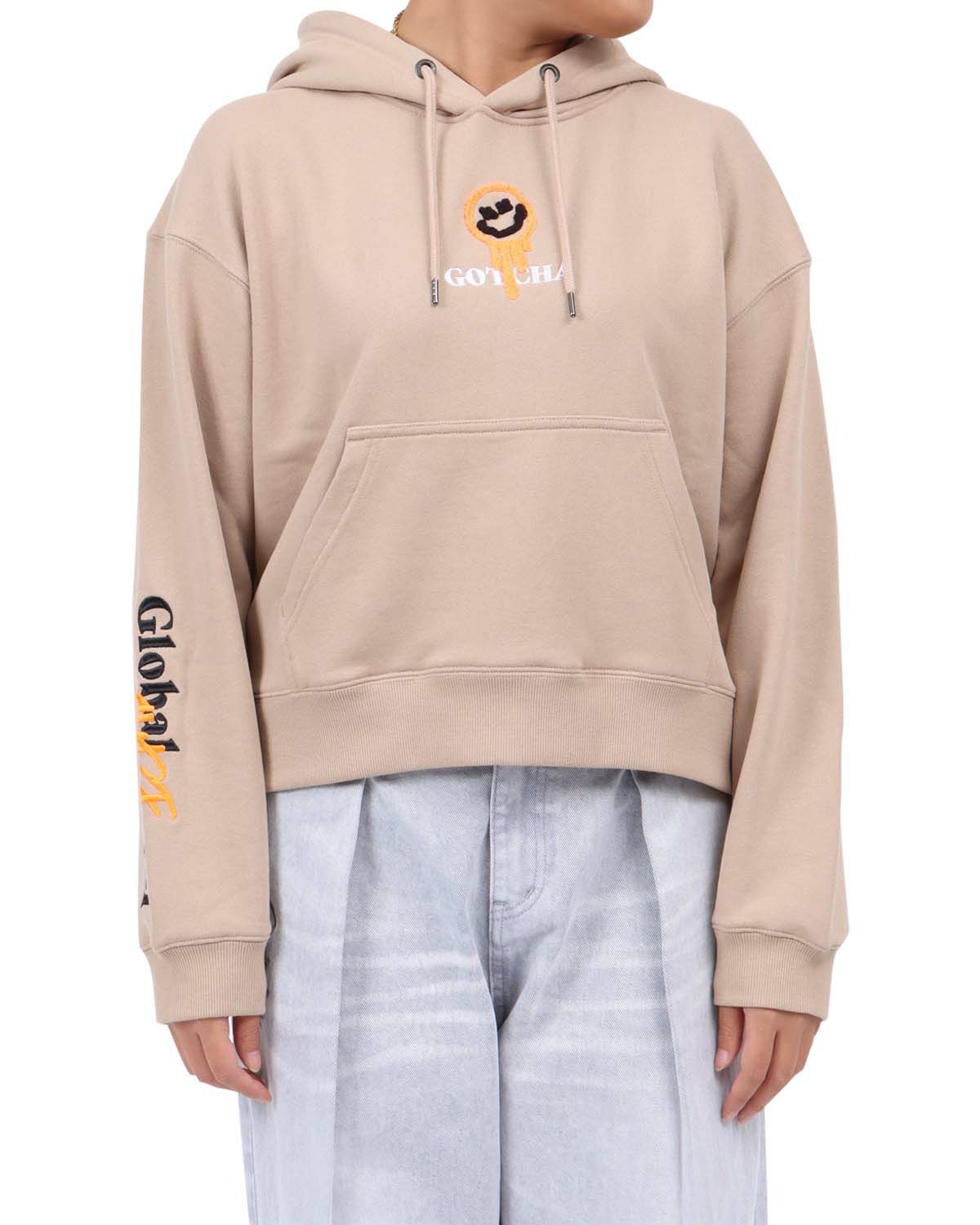 ベージュ：167cm(Lサイズ着用)