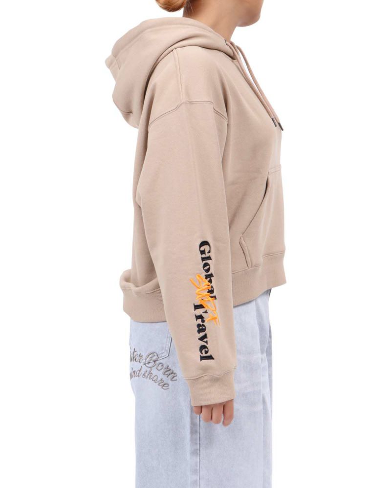 ベージュ：167cm(Lサイズ着用)