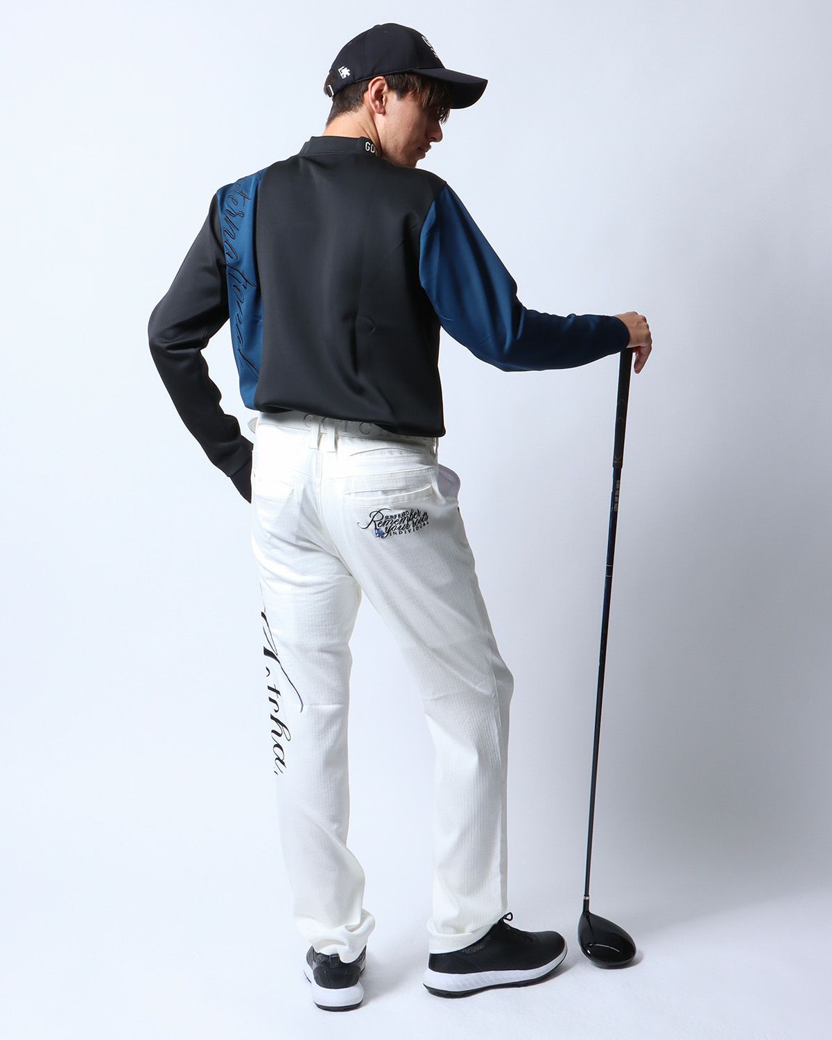 ホワイト：180cm/70kg(XLサイズ着用)
