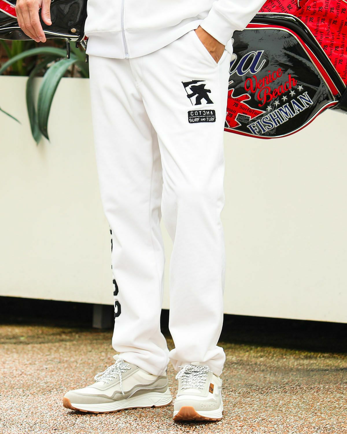 ホワイト：180cm/70kg(Lサイズ着用)