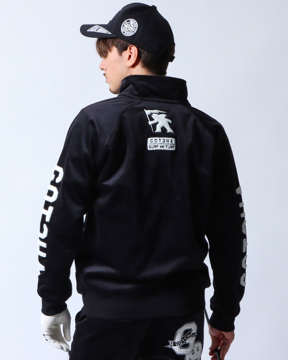 ブラック：180cm/70kg(Lサイズ着用)