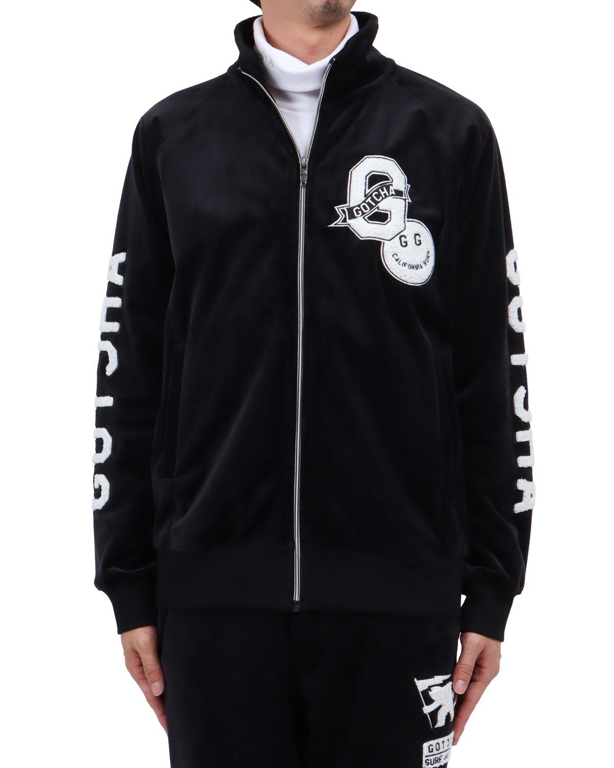 ブラック：174cm62kg(Lサイズ着用)