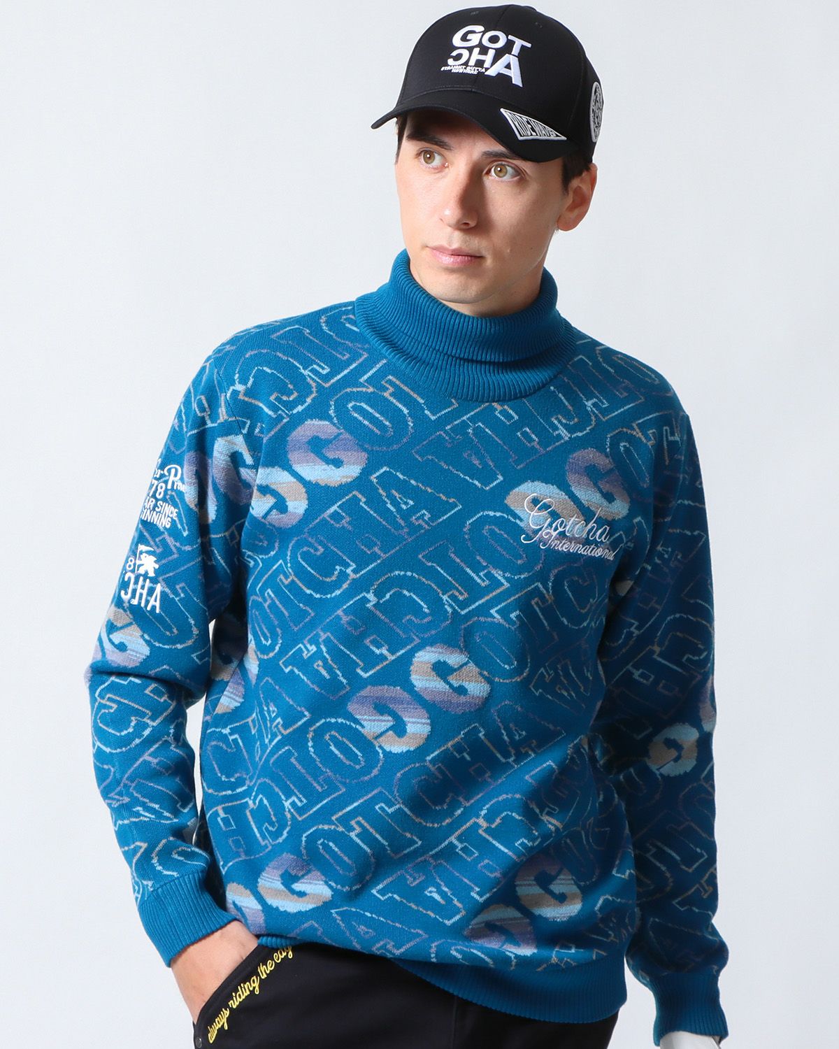 ターコイズ：180cm/70kg(Lサイズ着用)