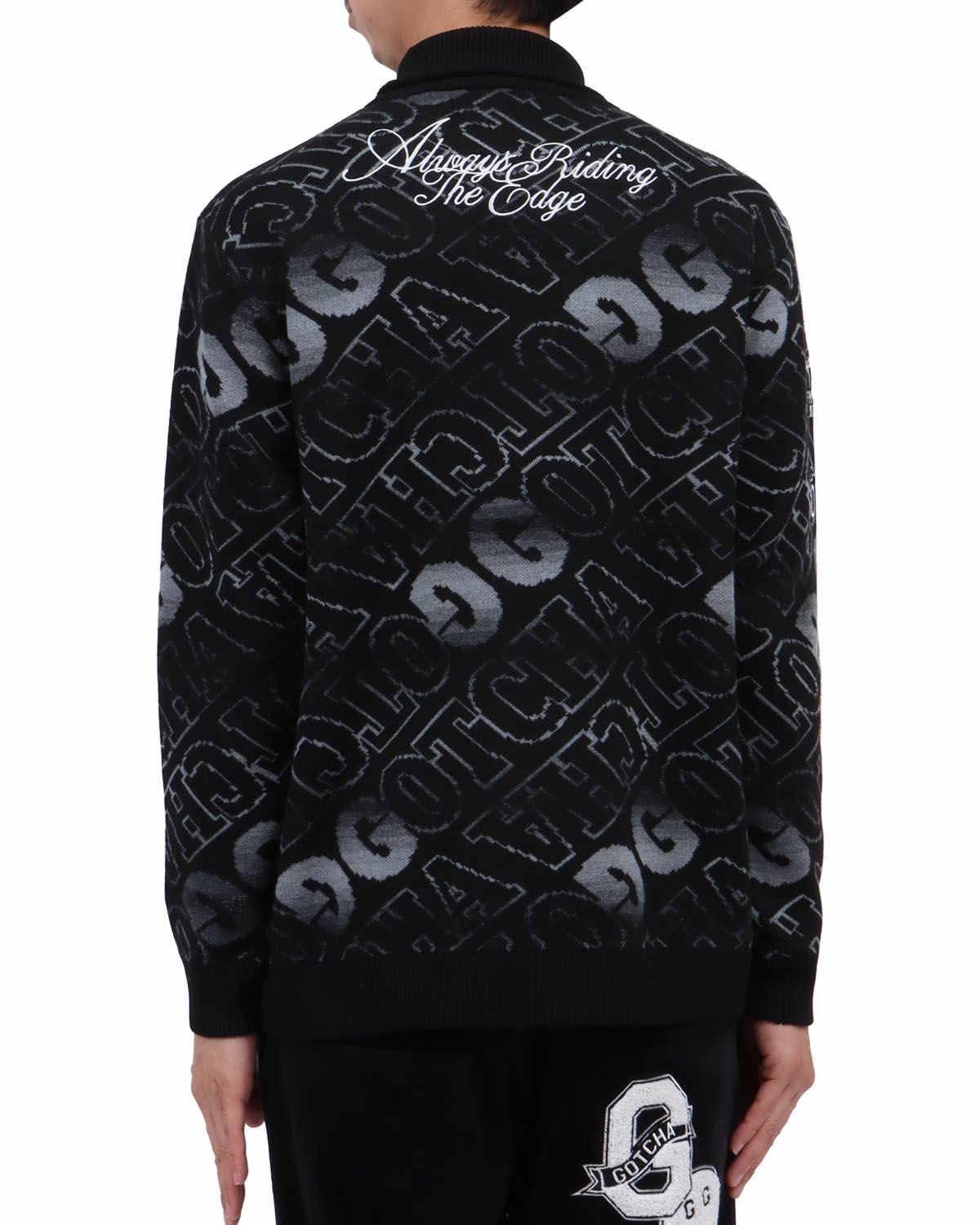 ブラック：174cm62kg(Lサイズ着用)