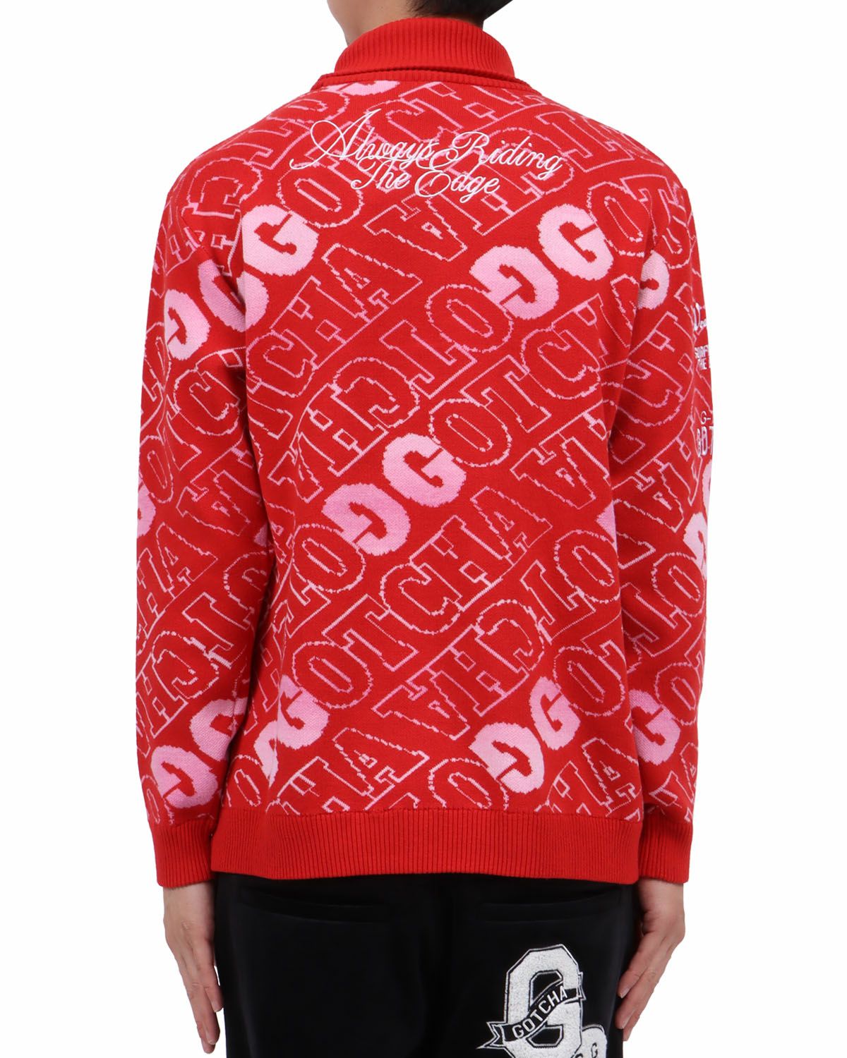 レッド：174cm62kg(Lサイズ着用)