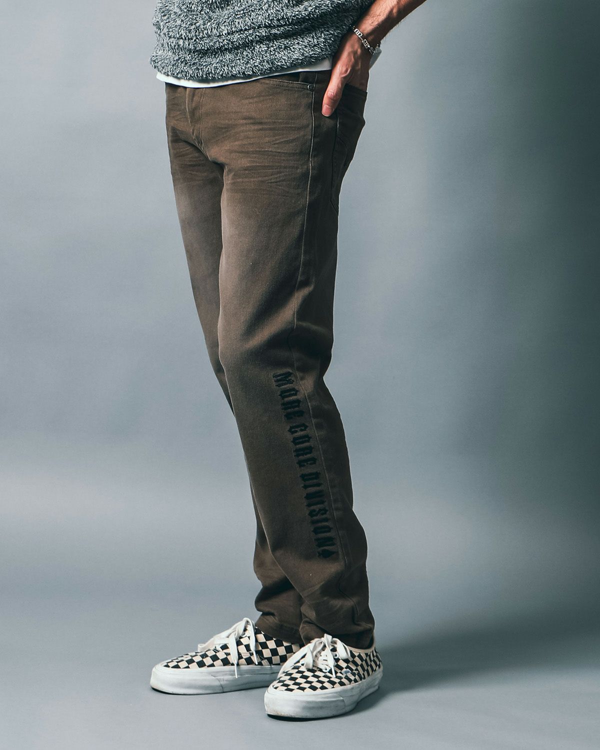 カーキ:183cm(Lサイズ着用)