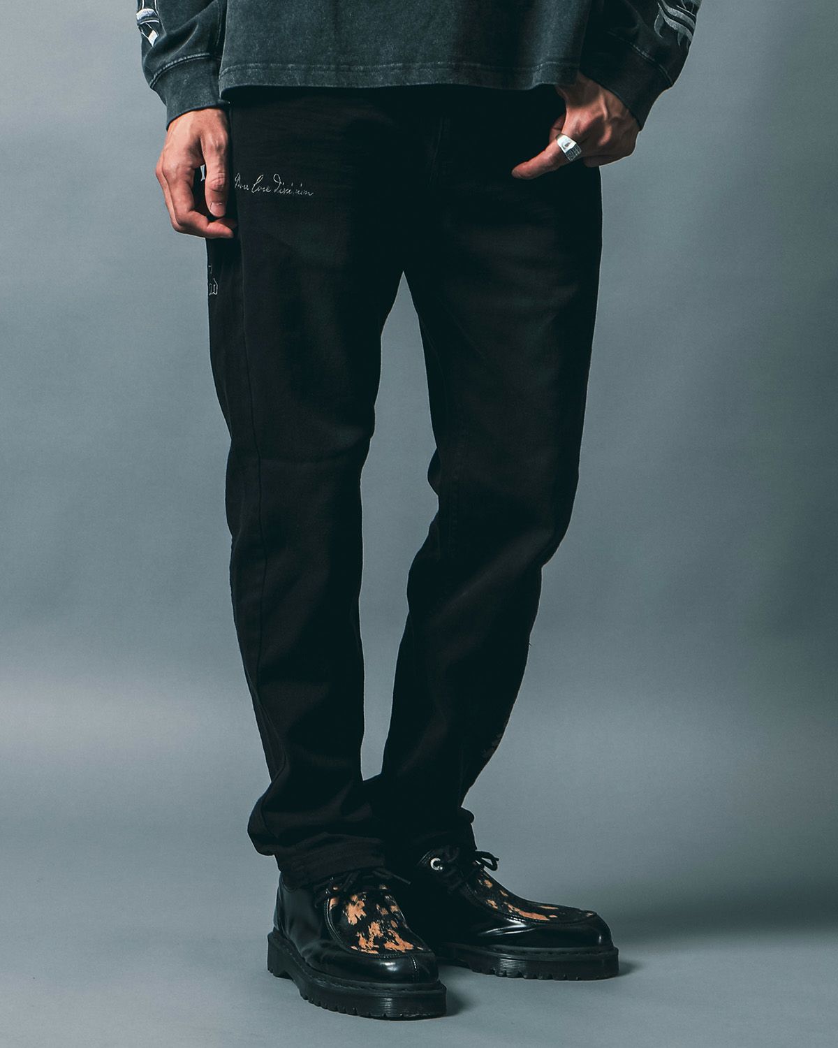 ブラック:183cm(Lサイズ着用)