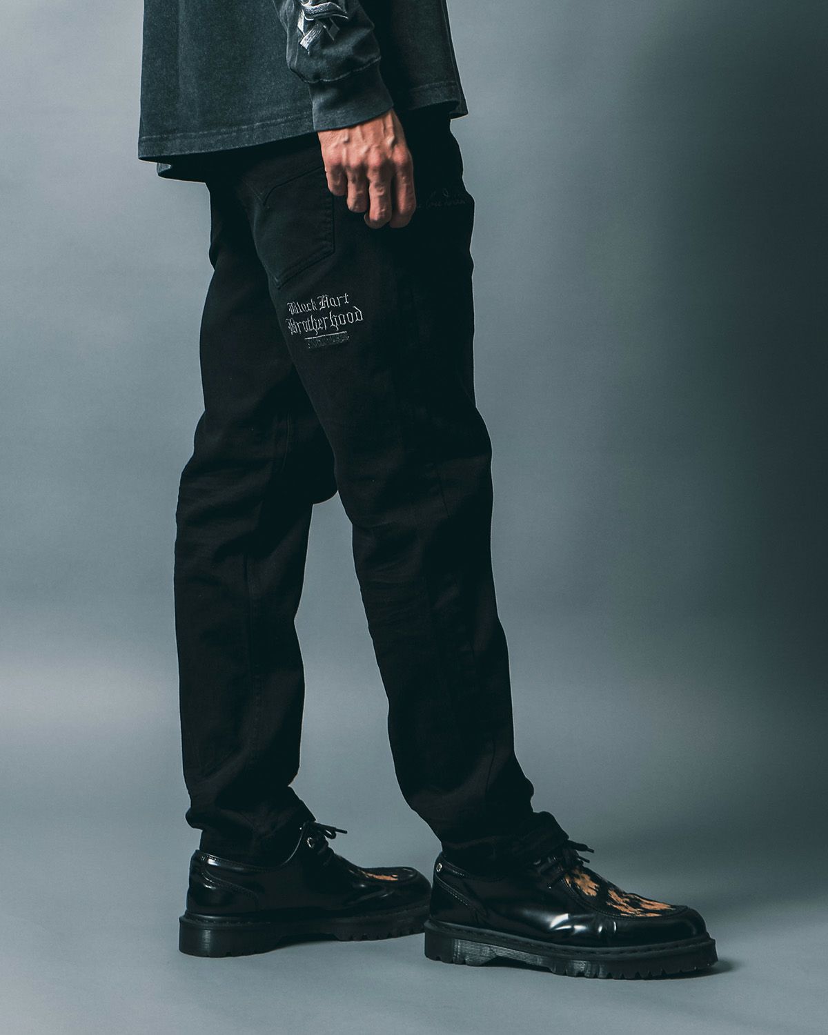 ブラック:183cm(Lサイズ着用)