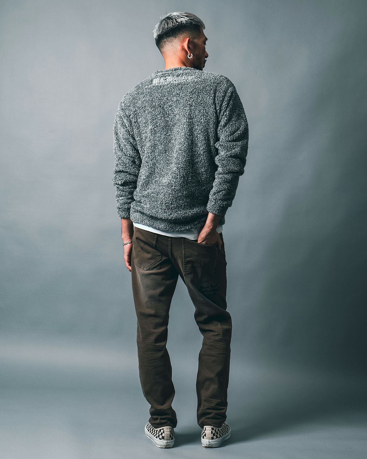 カーキ:183cm(Lサイズ着用)