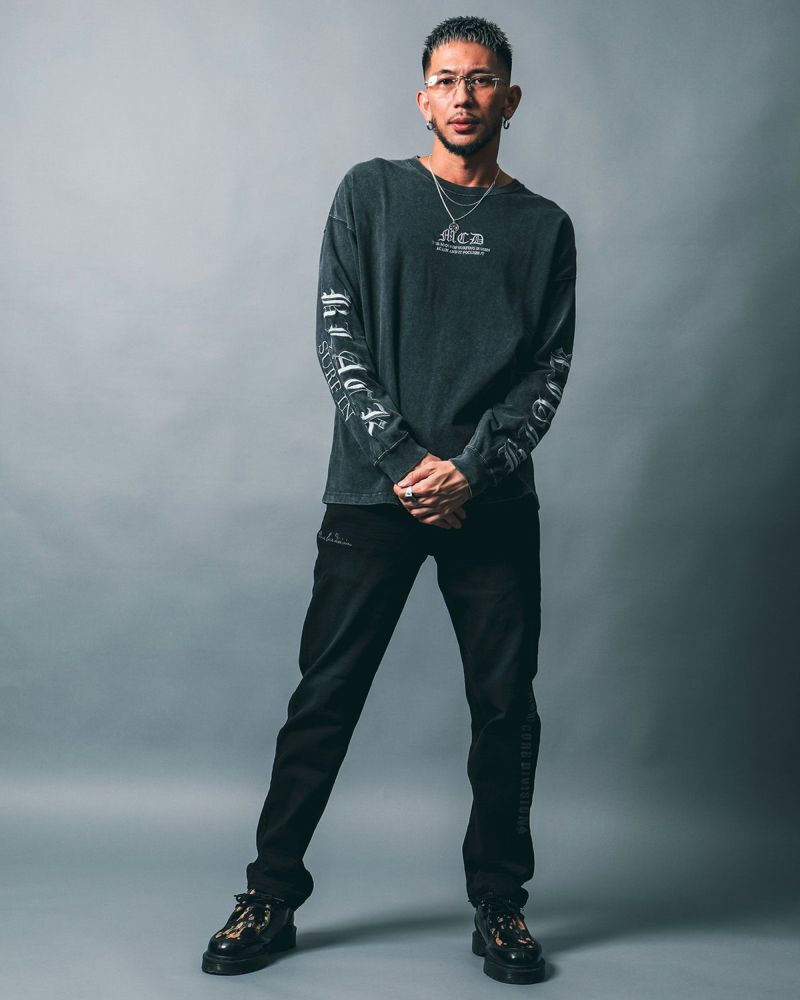 ブラック:183cm(Lサイズ着用)