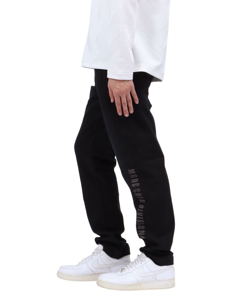 ブラック：174cm62kg(Lサイズ着用)