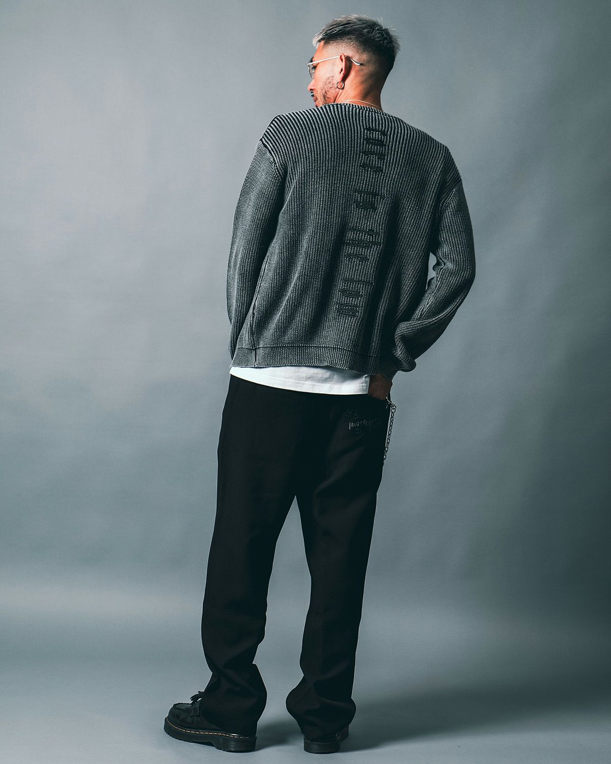 ブラック:183cm(Lサイズ着用)