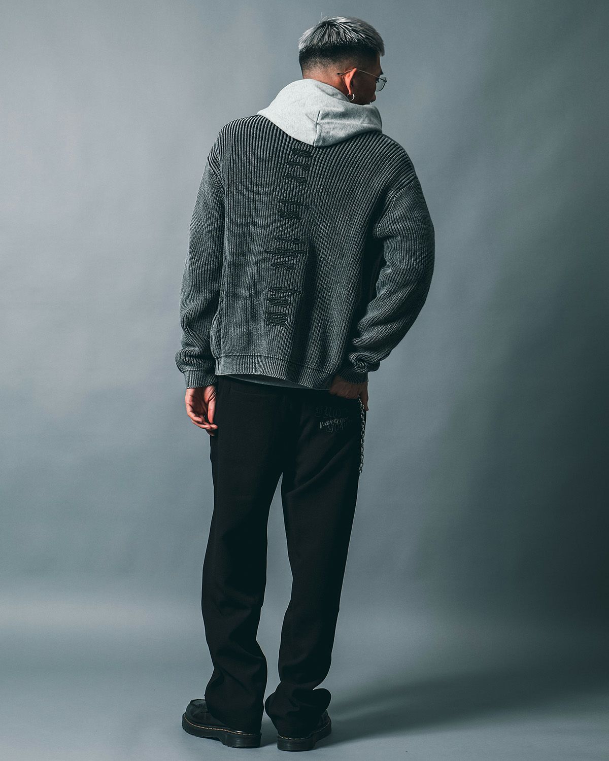 ブラック:183cm(Lサイズ着用)