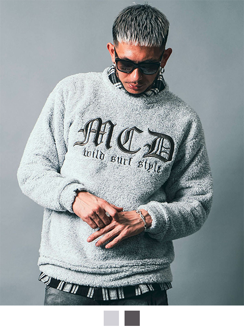 ホワイト:183cm(XLサイズ着用)