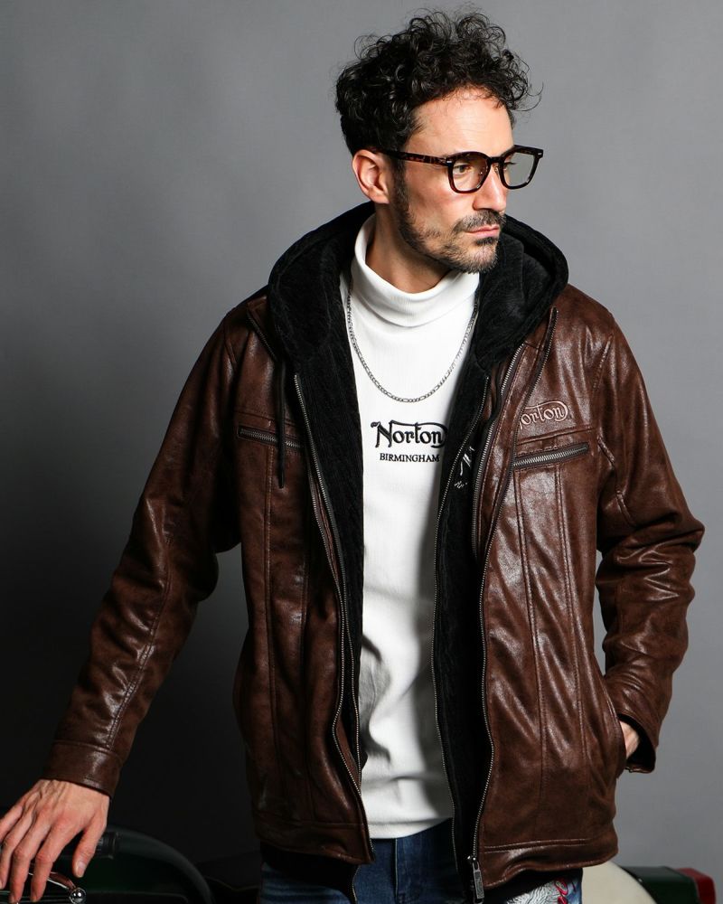 ブラウン:186cm(XLサイズ着用) べスト無しVer