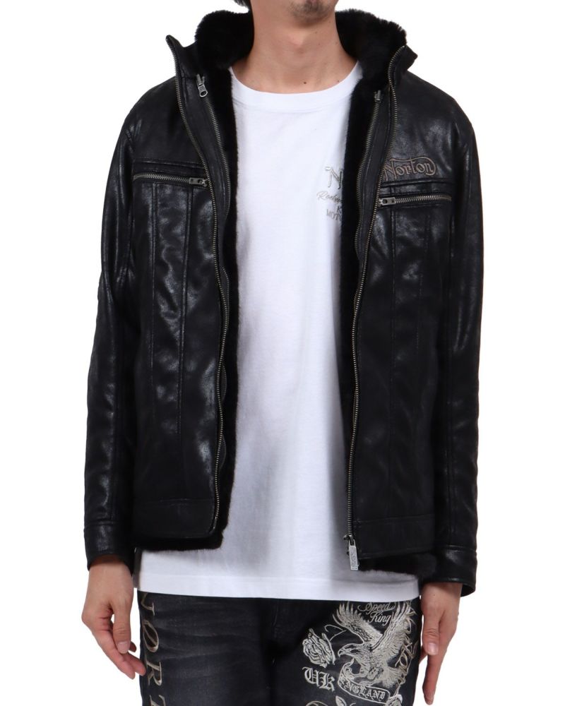 ブラック：174cm62kg(Lサイズ着用)